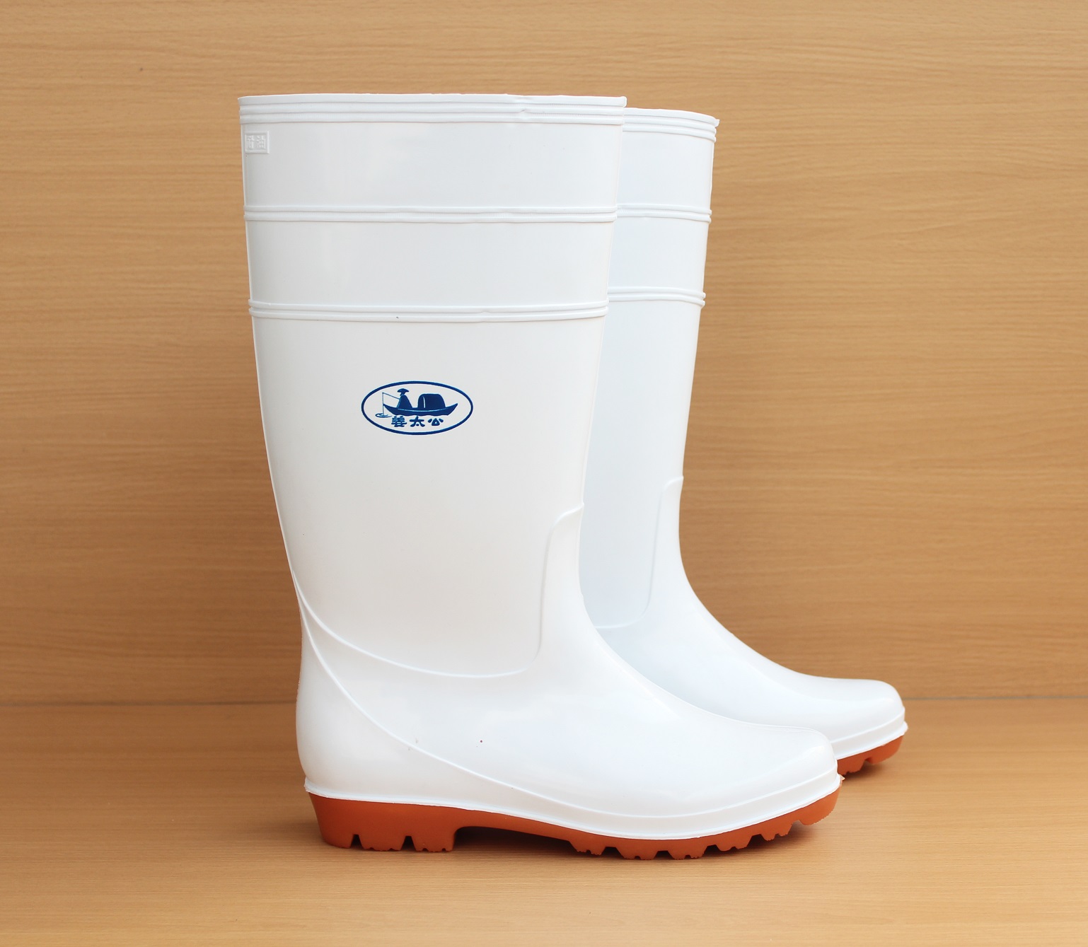 609白色雨鞋